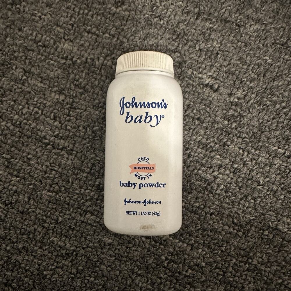 Johnson's Baby Powder 1 1/2 oz 42g VTG Talc 1994